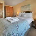 Holiday home Primrose - Uk49219